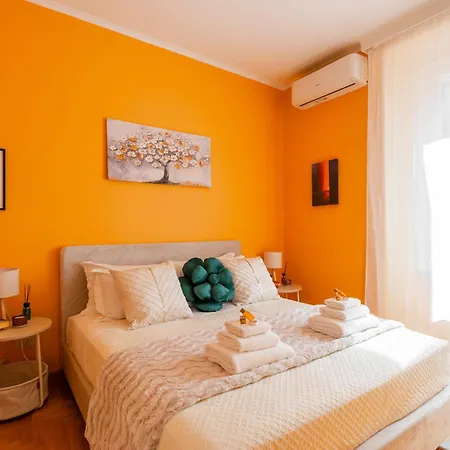 Piazza Del Popolo Via Brunetti